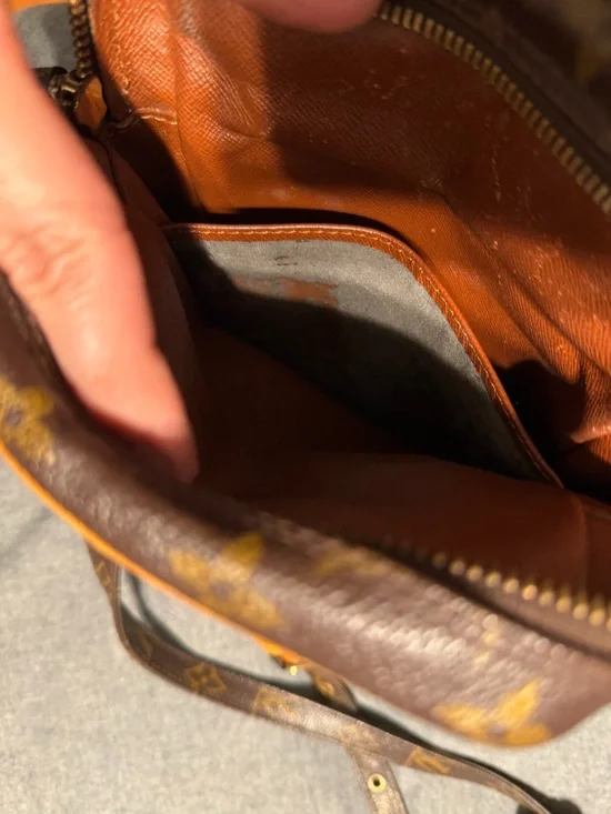 Louis Vuitton Monogram Mini Crossbody Bag (Vintage) unisex - Picture 13 of 16